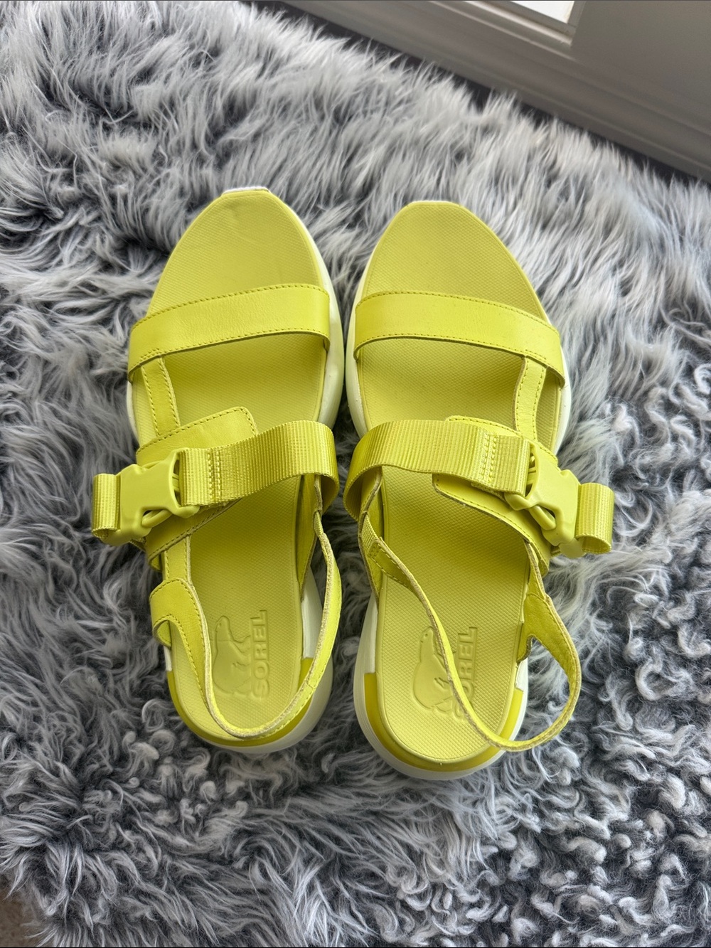 Sorel Women's Neon Yellow Strap Buckle Sandals